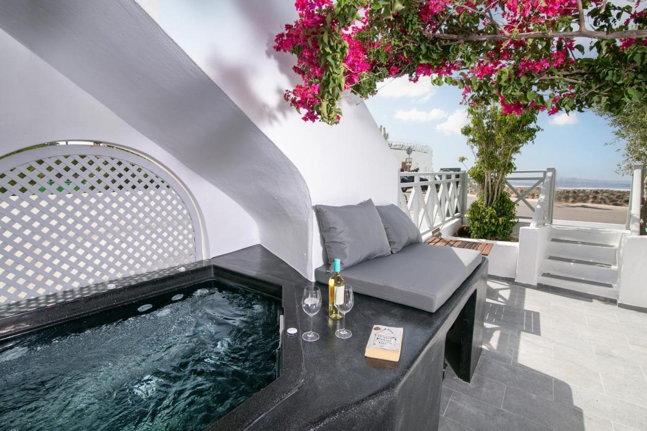 Sensia Luxury Apartment With Hot Tub Oia  Exterior foto